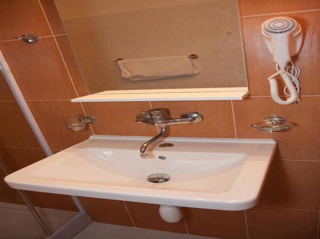 Hotel & Hostel Florian 布拉格 外观 照片